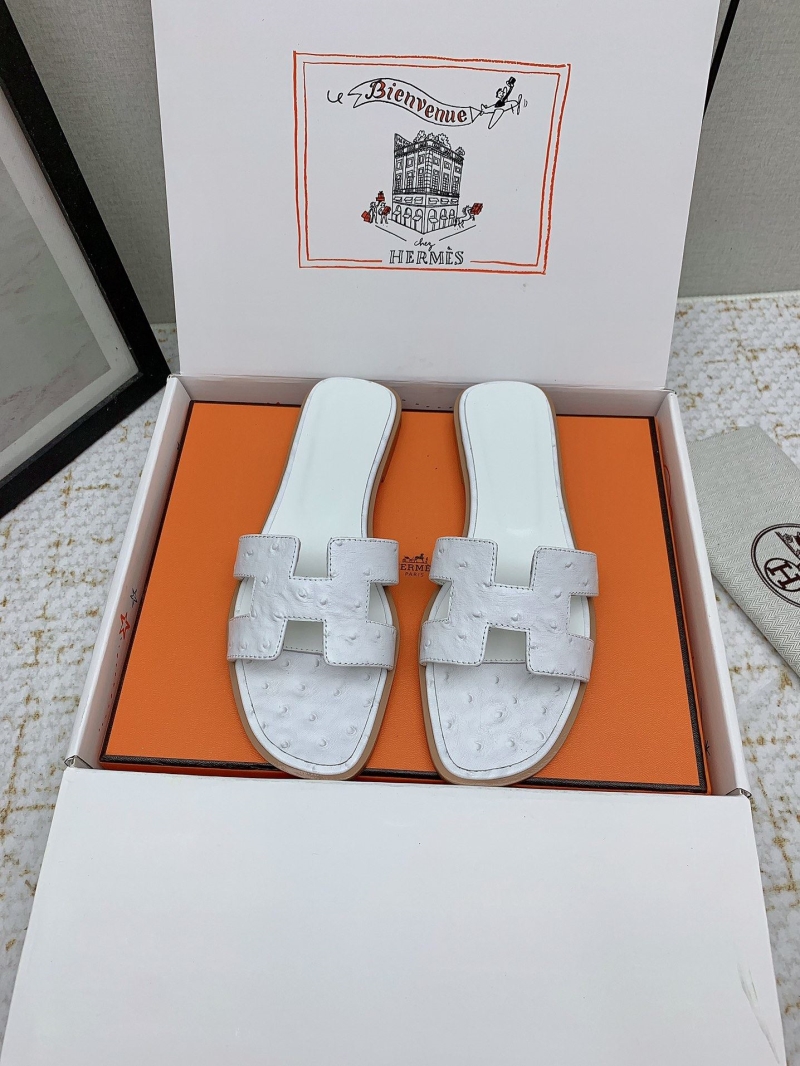 H**me5 slippers